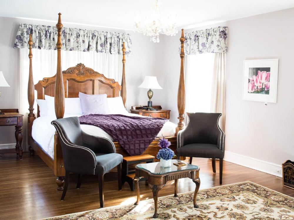 One-Bedroom Suite interior