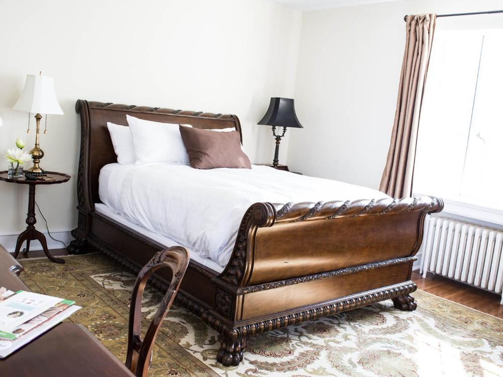 One-Bedroom Suite interior
